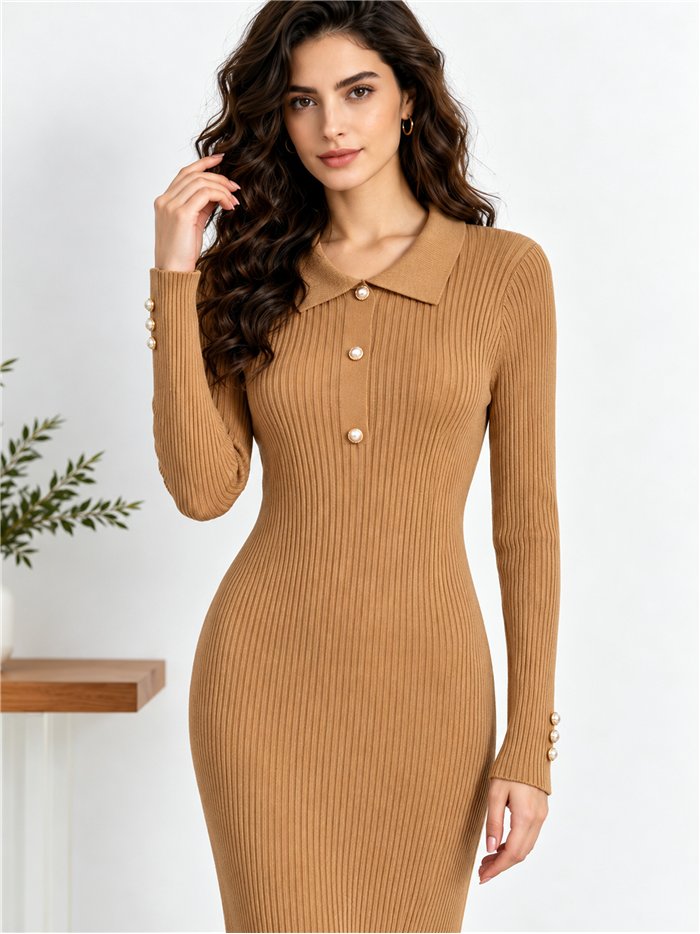 Vestido midi de punto canalé cuello polo