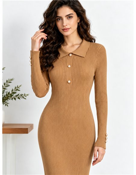 Vestido midi de punto canalé cuello polo