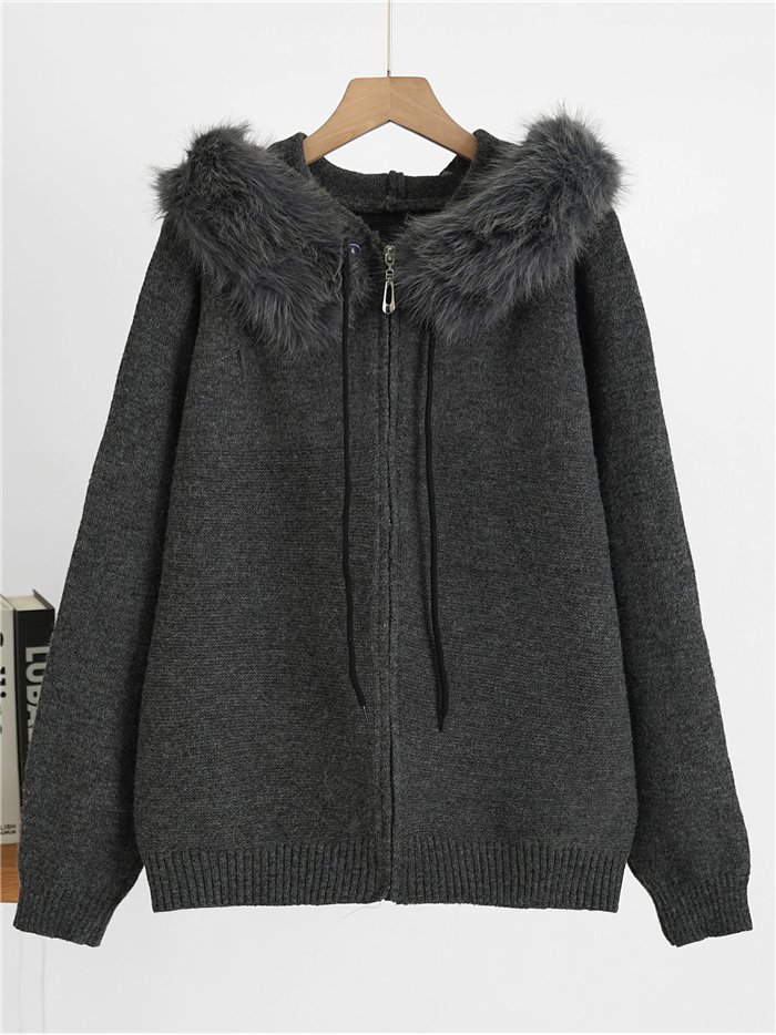 Chaqueta de punto capucha efecto pelo