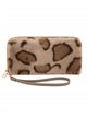 Cartera de pelo estampado con correa de muñeca