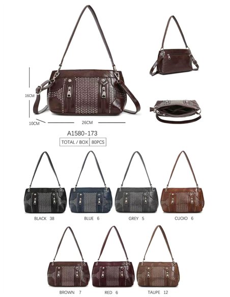 Borsa a tracolla con borchie e cerniere