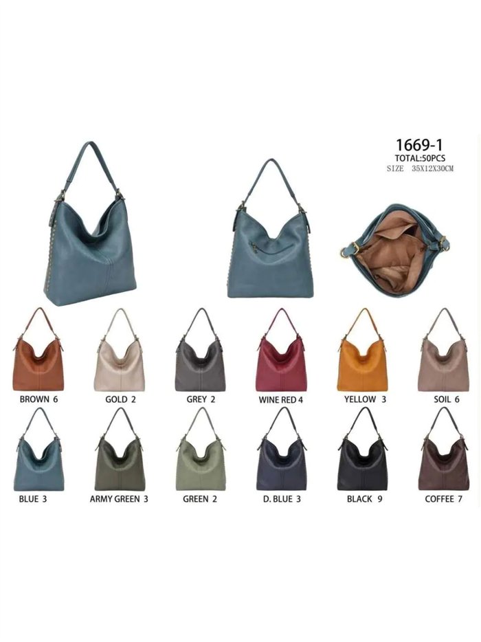 Bolso hobo amplio con con tachuelas