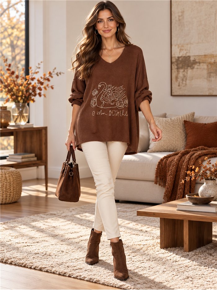 Suéter canelado oversized com cisne de strass