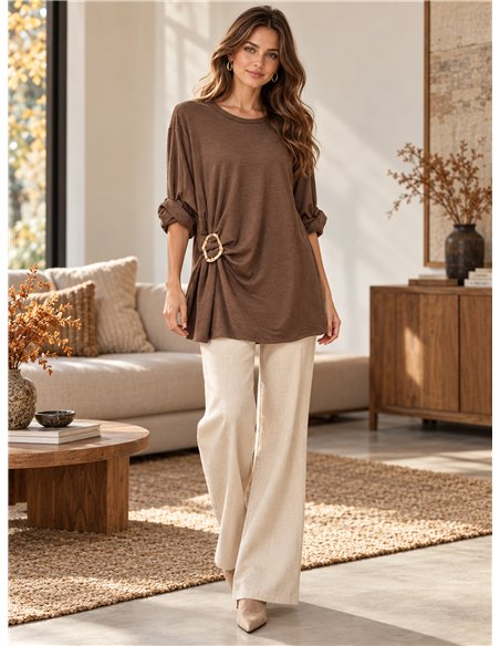 Suéter oversized franzido com fivela