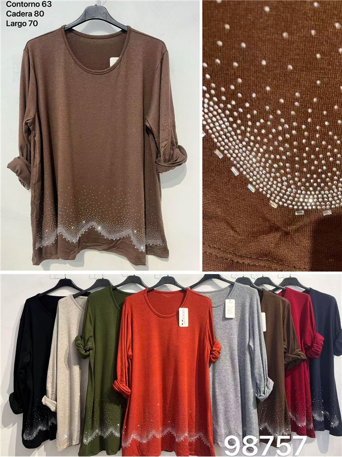 Suéter plus size com barra de strass