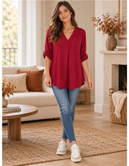 Suéter plus size de malha fina com decote em V
