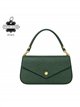 Mini bolsa estilo envelope em couro com corrente dourada