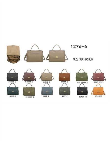 Bolsa com aba e tachas laterais