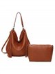 Ampia borsa a tracolla con frange e beauty case removibile.