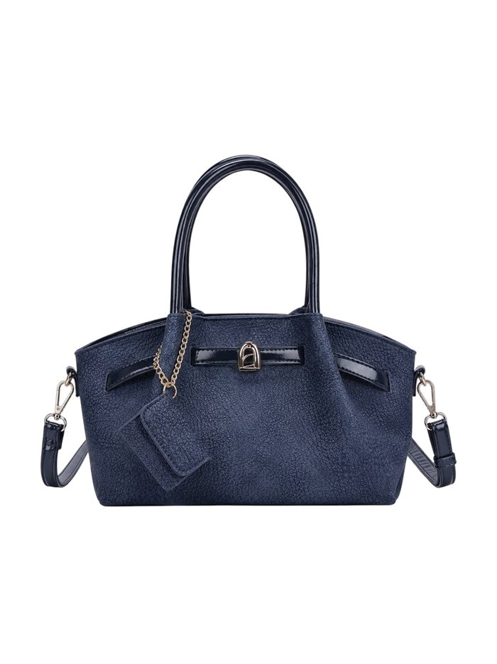Handtasche mit dekorativem Verschluss und Schulterriemen