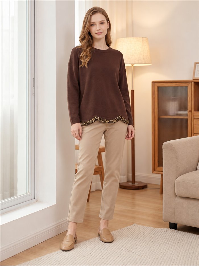 Pullover mit Tiermuster und niedrigem Ausschnitt