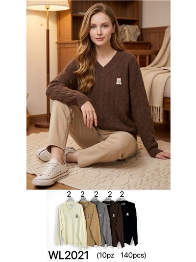 Pull en maille torsadée à patch ours en peluche 2