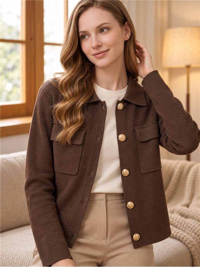Strickjacke mit Taschen und Schmuckknöpfen