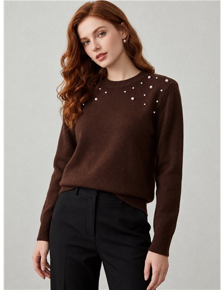 Strickpullover mit Nieten