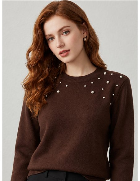 Strickpullover mit Nieten