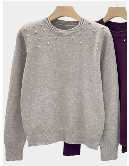Strickpullover mit Nieten