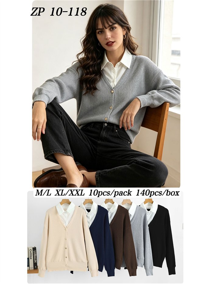 Cardigan con bottoni effetto camicia