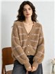 Gilet en maille rayée multicolore avec bordure en fourrure
