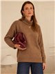Jersey cuello vuelto con relieve de lunares
