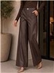 Pantalón wide leg efecto piel