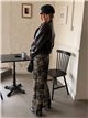 Jeans wide leg camuflaje con botones