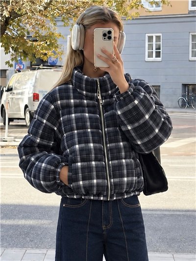 Cropped plaid puffer jacket